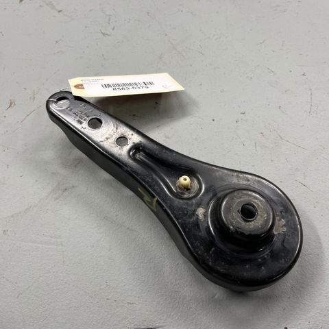 Consola de viga traseira 679255403 BMW