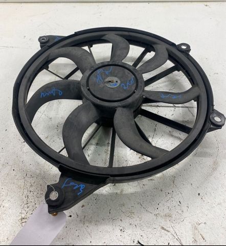 Ventilador elétrico de esfriamento montado (motor + roda de aletas) 68038241AA Chrysler