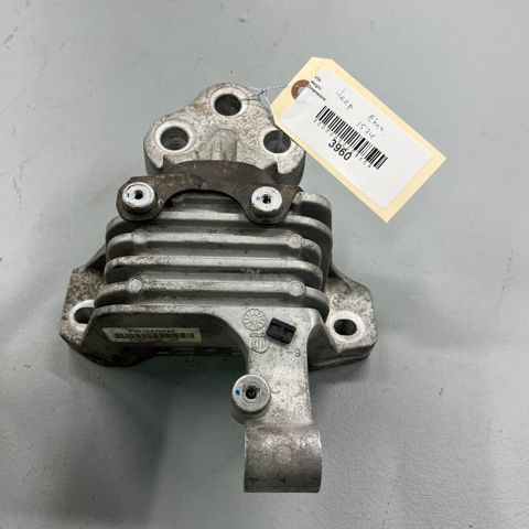 Coxim (suporte) esquerdo de motor 68164709AC Chrysler