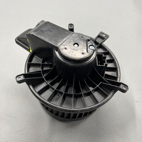 Motor de ventilador de forno (de aquecedor de salão) 68238029AA Chrysler