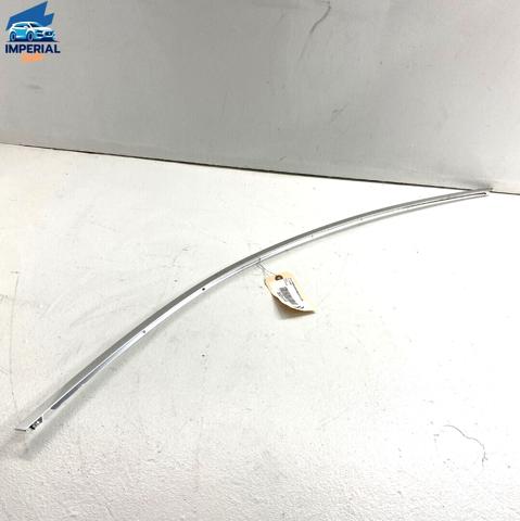 Moldura da porta dianteira direita superior A2216980280 Mercedes