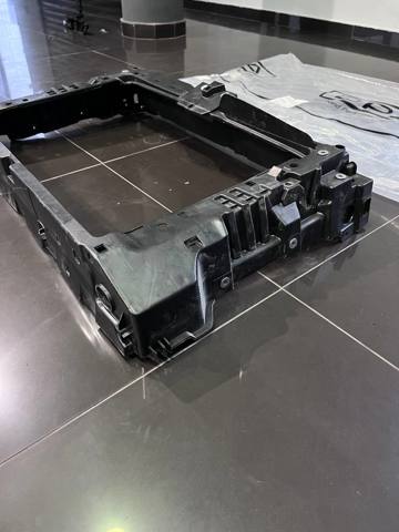 88050693402 DIAMOND Рамка радиатора купить в Чернигов