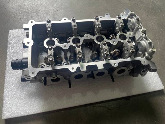 HYUNDAI 2210003448 Головка блока цилиндров (ГБЦ) в наличии Одесса