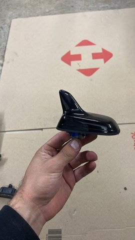 Антенна автомобильная 4G0035503K VAG