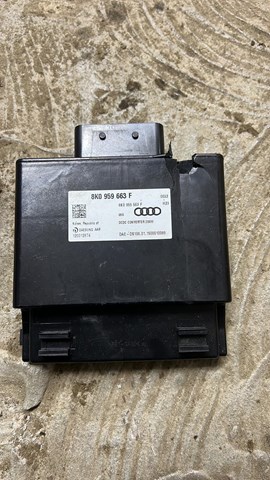 Стабилизатор напряжения 8K0959663F VAG