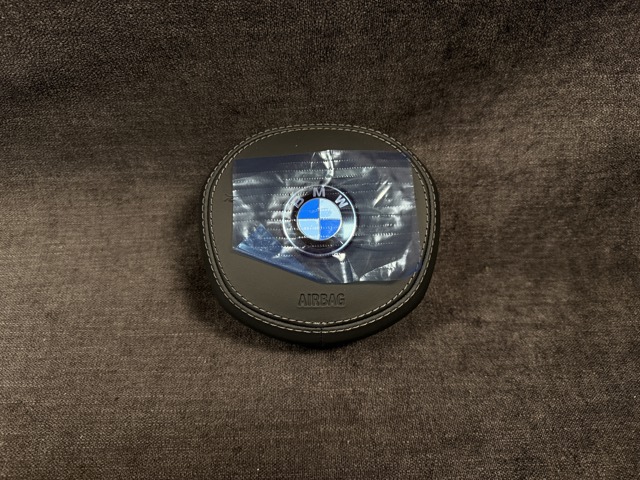 Подушка AIRBAG водительская 32308097290 BMW