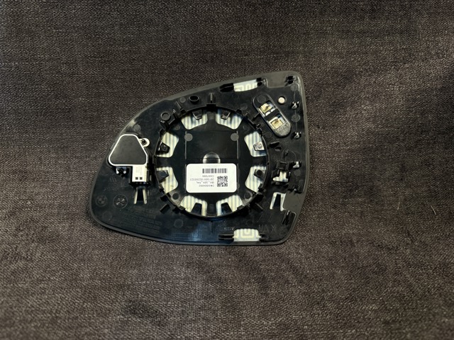 51169491786 BMW Стекло правого зеркала заднего вида купить в Тернополь