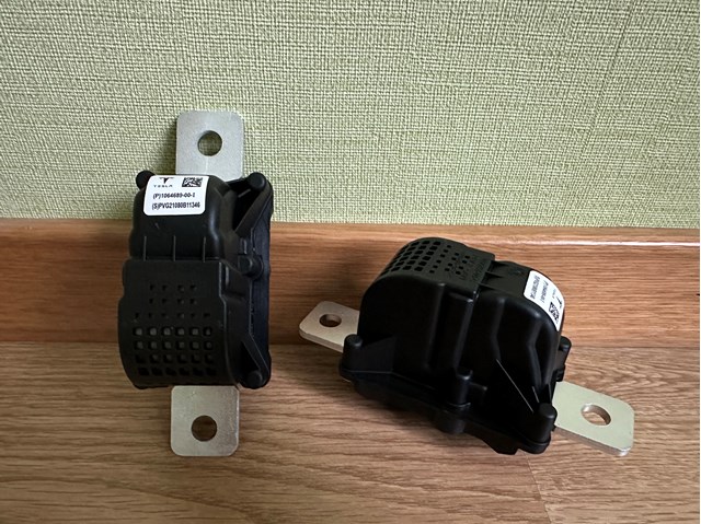 TESLA 106468900J Пиропатрон основной батареи в наличии Харьков