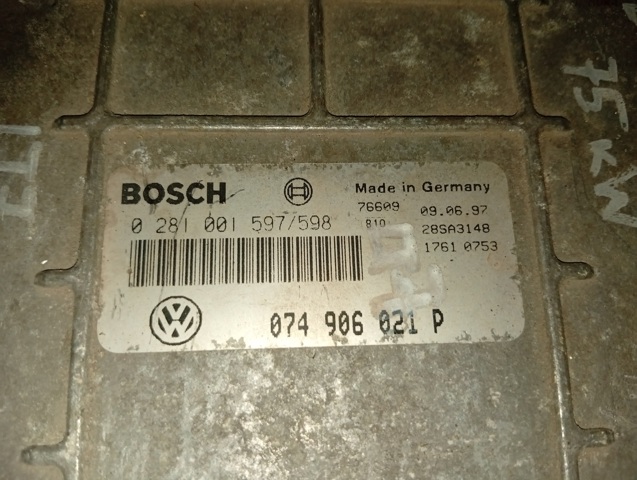 Электронный блок управления двигателем 0281001597 BOSCH