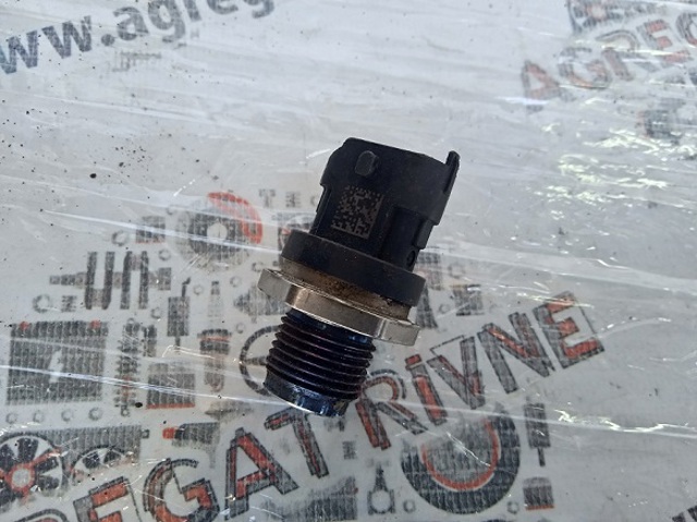 Датчик давления топлива Сузуки Вагон-Р