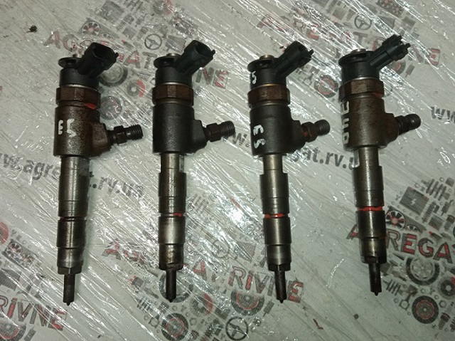 Топливные форсунки 0445110340 PEUGEOT