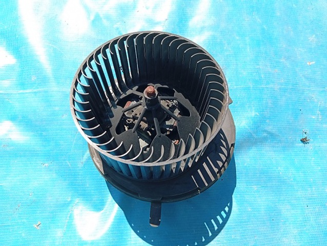 Отопителя салона 1K1819015C VAG