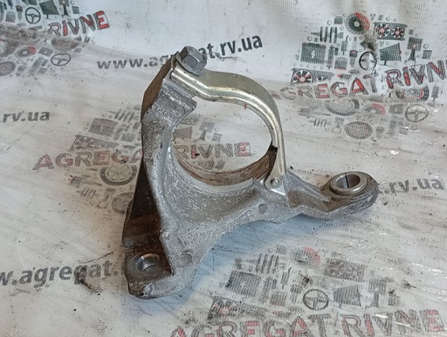 Опора подвесного подшипника передней полуоси 397744935R RENAULT