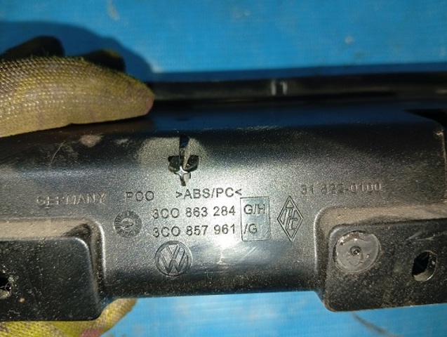 VAG 3C0863284 в наличии Украина