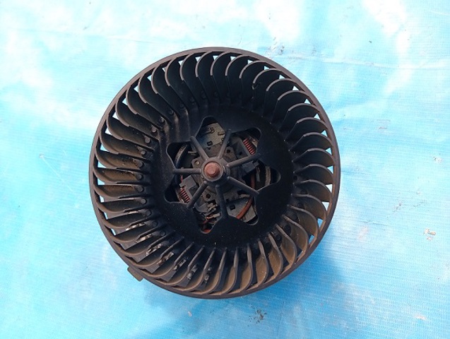 Электромотор печки 3C1820015T VAG