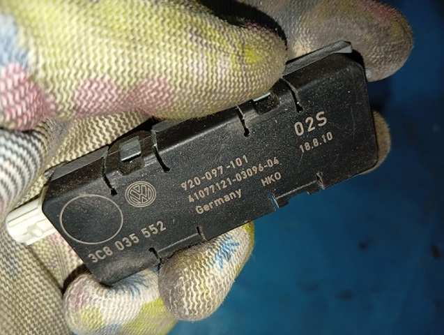 VAG 3C8035552 в наличии Одесса