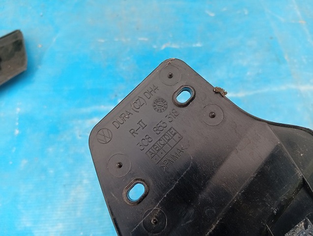 3C8853318 VAG купить в Ирпень