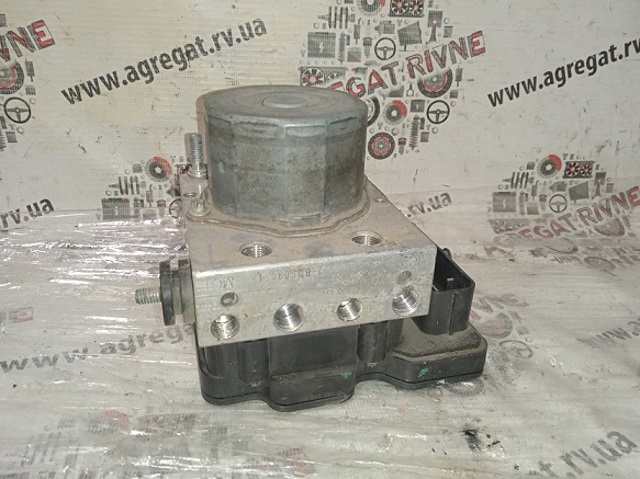 Блок ABS гидравлический 476601348R RENAULT