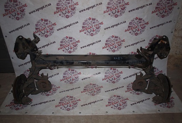 Балка задней подвески, подрамник 555118926R RENAULT