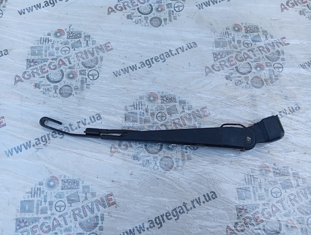Поводок дворника заднего стекла 6429K8 PEUGEOT