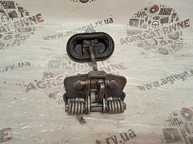 RENAULT 7700303548 Ограничитель открывания двери передний в наличии Хмельницкий