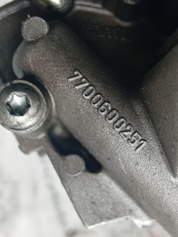 RENAULT 7700600251 Масляный насос в наличии Тернополь