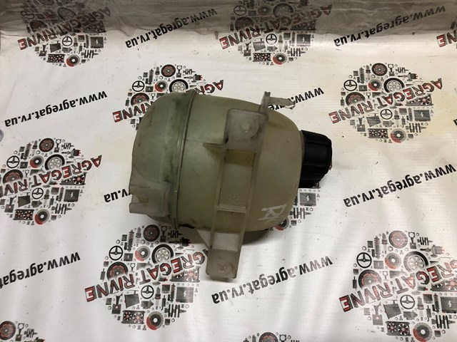 Водяной бачок системы охлаждения Renault Kangoo I