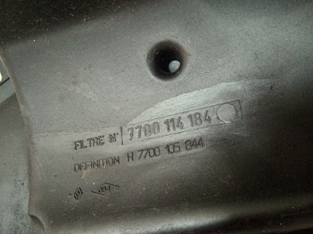 7700867960 RENAULT Корпус воздушного фильтра купить в Львов
