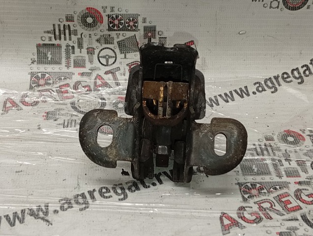 RENAULT 8200031626 Замок двери задней правой распашной нижний в наличии Ужгород