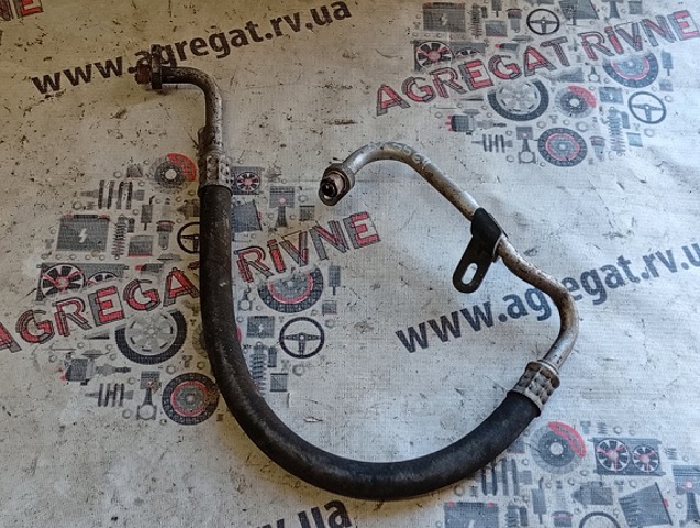 Трубка кондиционера от компрессора к радиатору 8200139749 RENAULT