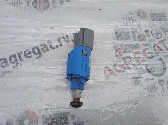 RENAULT 8200168239 Датчик включения сцепления  в наличии Тернополь