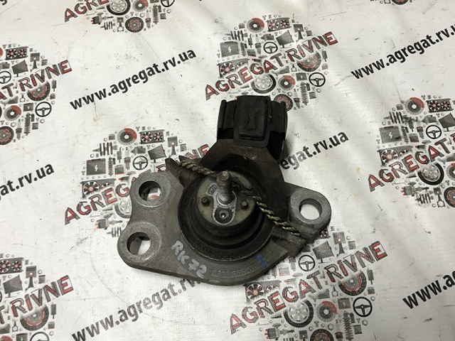 Правая опора ДВС 8200267625 RENAULT