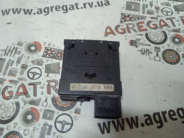 RENAULT 8200379685 Кнопка (регулятор) корректора фар в наличии Винница