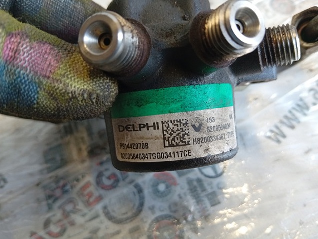 8200584034 RENAULT Распределитель топлива (рампа) купить в Львов