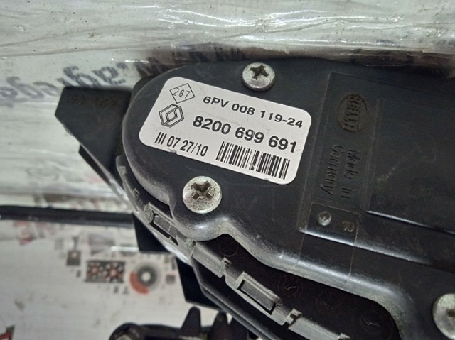 8200699691 RENAULT Датчик положения педали акселератора (газа) купить в Тернополь