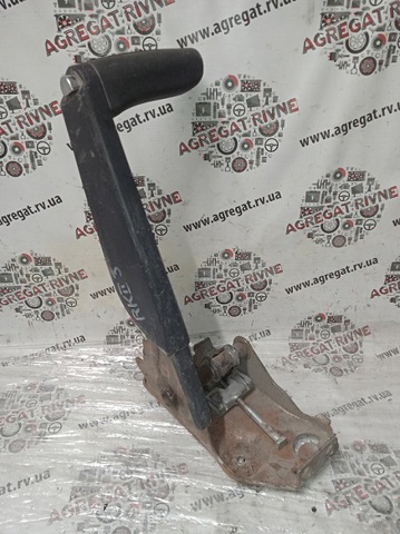 Рычаг стояночного тормоза 8200892487 RENAULT