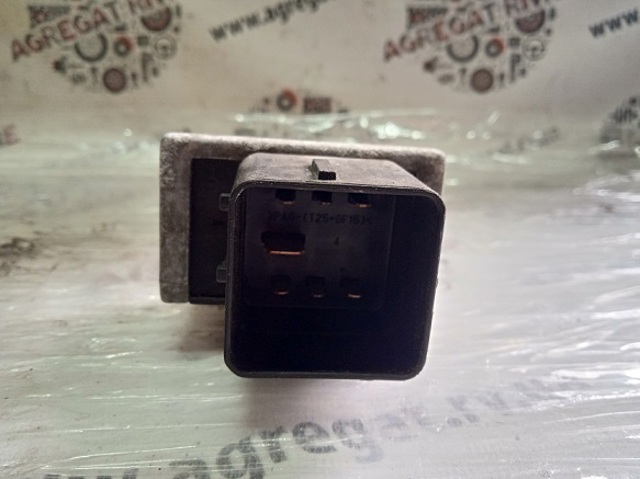 RENAULT 9640469680A Реле свечей накала в наличии Каменское