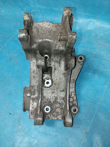 Крепление генератора 9643834880 PEUGEOT