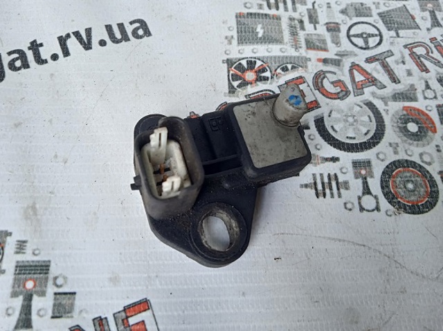 Датчик оборотов коленвала 9664387380 PEUGEOT