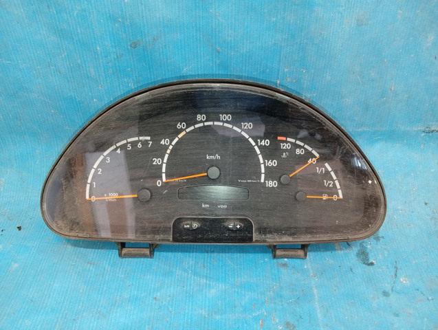 Приборная доска A0014460921 MERCEDES