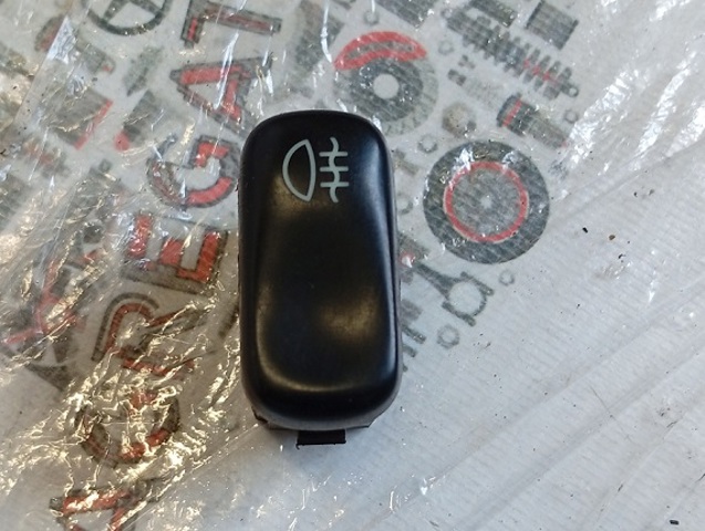 Кнопка включения противотуманок задних A0065455207 MERCEDES