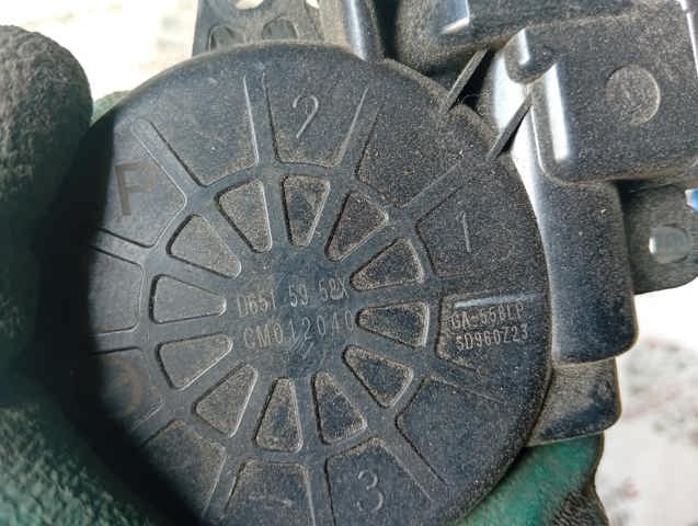 Привод электростеклоподъемника передний D6515958X MAZDA