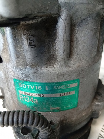 Компрессор климатической установки SD7V161106F PEUGEOT