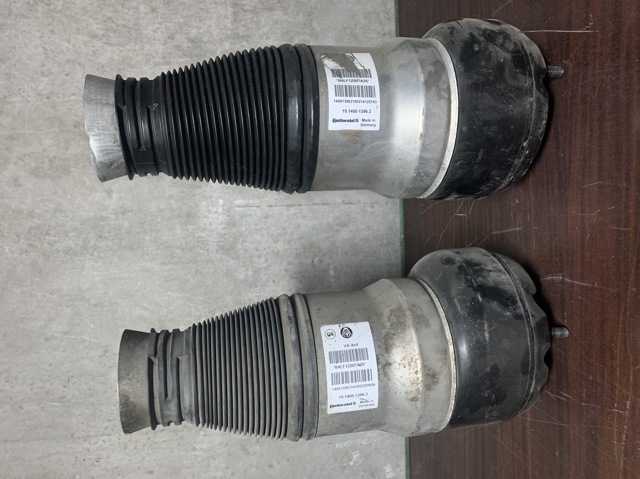 Стойка передняя левая A2223204713 MERCEDES