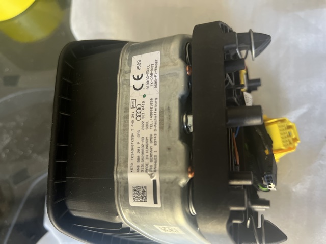 4N0880201P VAG Подушка безопасности (AIRBAG) водительская купить в Ужгород