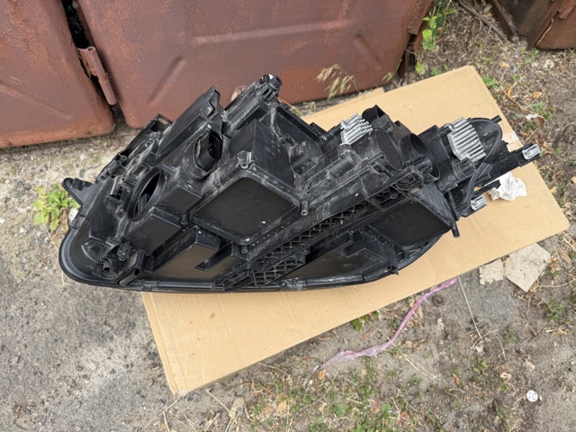 5NB941114F Правая фара купить Житомир