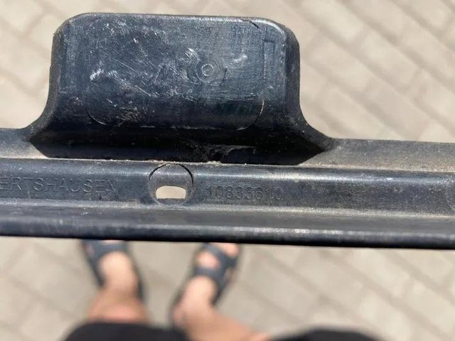 51117371737 Решетка бампера переднего центральная купить Винница