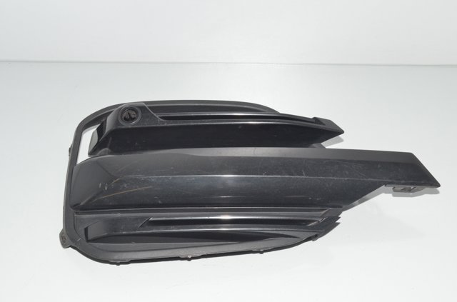 BMW 51117399903 Заглушка (решетка) противотуманных фар бампера переднего левая в наличии Сумы