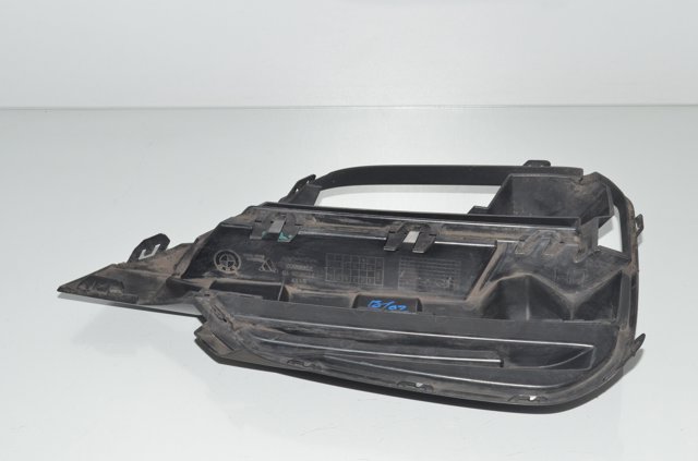 51117399903 BMW Заглушка (решетка) противотуманных фар бампера переднего левая купить в Киев
