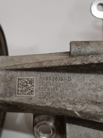 CHRYSLER 4893618AD Помпа в наличии Ирпень